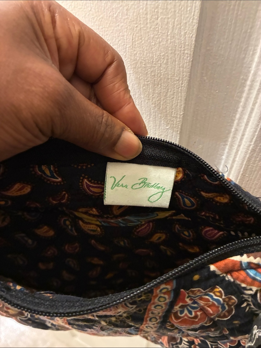 Vera Bradley Retired Kensington Quilted Paisley Crossbody Shoulder Bag in Black - Picture 6 of 6